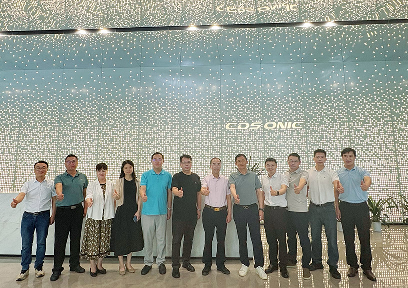 东莞职业技术学院到访z6com·尊龙凯时开展校企合作交流